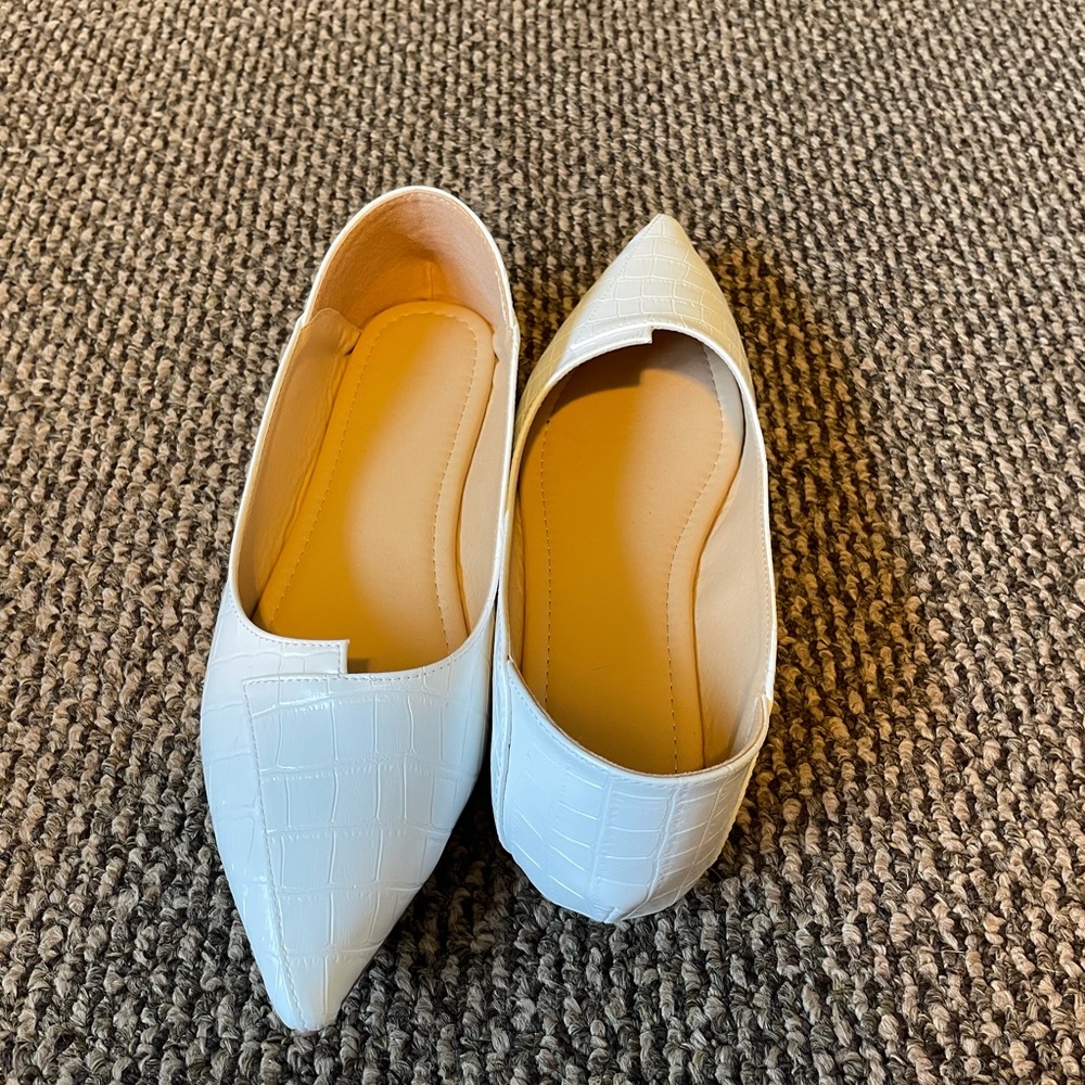 Cute new white shoes